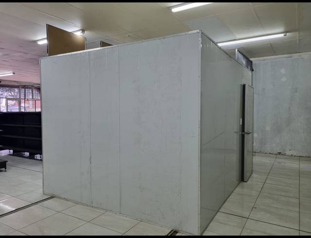 180M² RETAIL TO LET IN WHITE RIVER CENTRAL